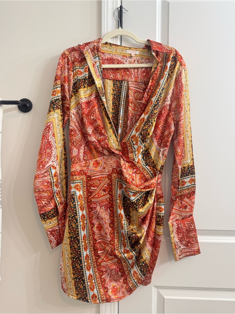 Luxxel Paisley satin Wrap Dress